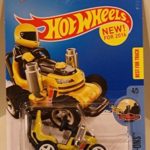 Hot Wheels 2016 HW Ride-Ons Grass Chomper Zero Turn Lawn Mower Quantity